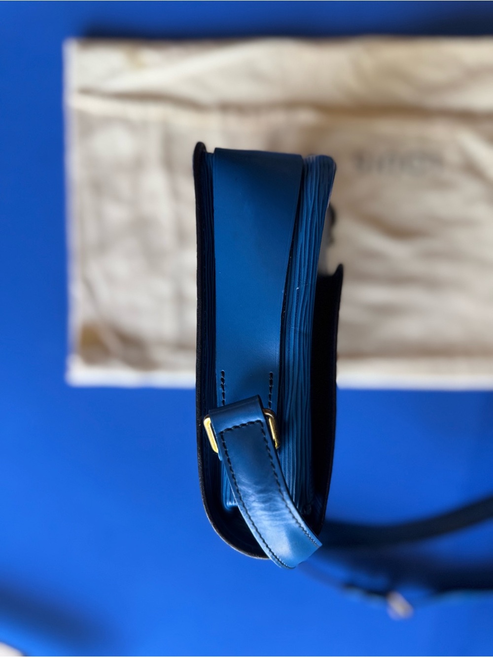 Louis Vuitton Cobalt Blue Epi Leather Shoulder Bag - Picture 5 of 13